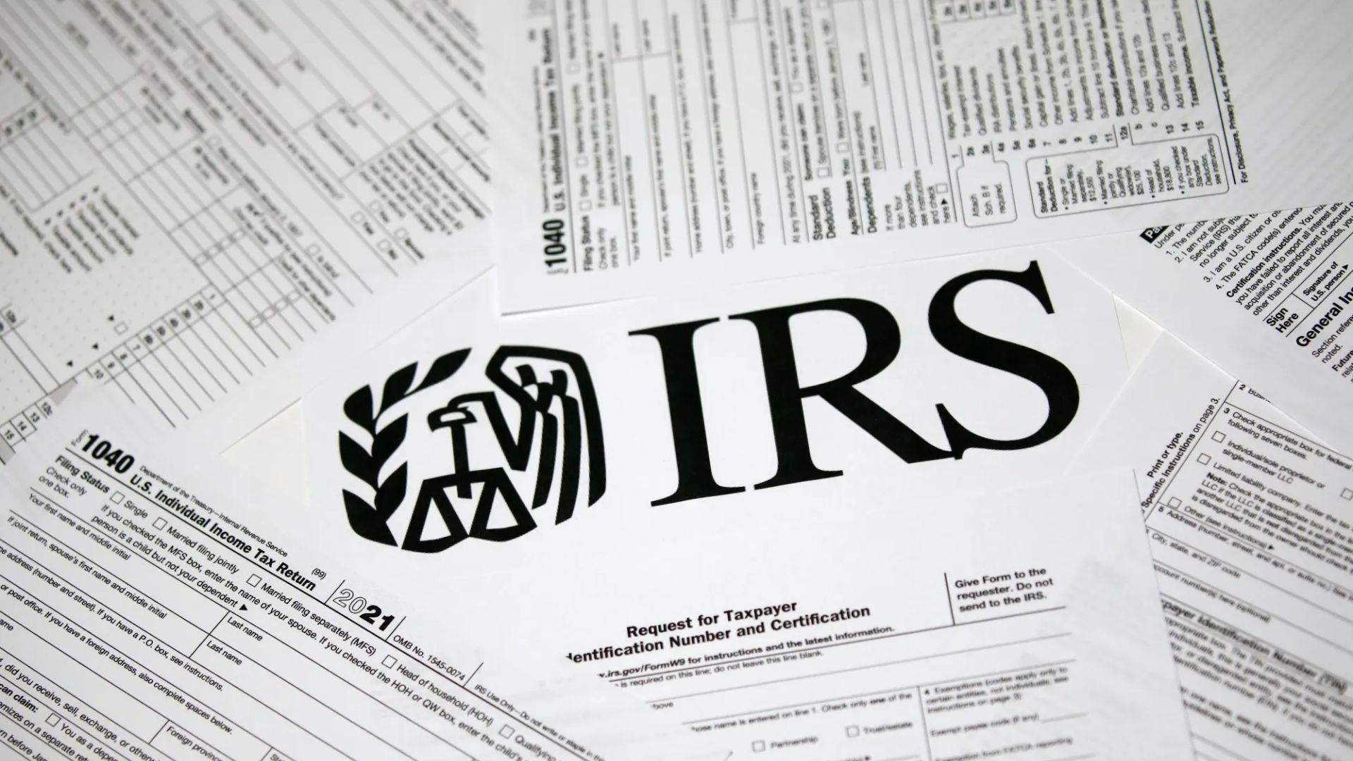 IRS pandemic refund guide visual